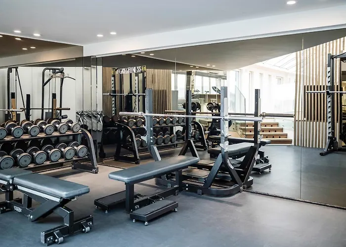 Quality Edvard Grieg 4*