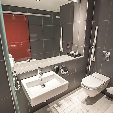 Hotel Quality Edvard Grieg 4*