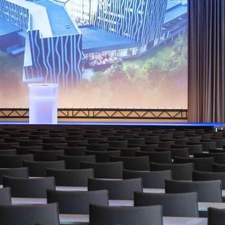 Quality Edvard Grieg