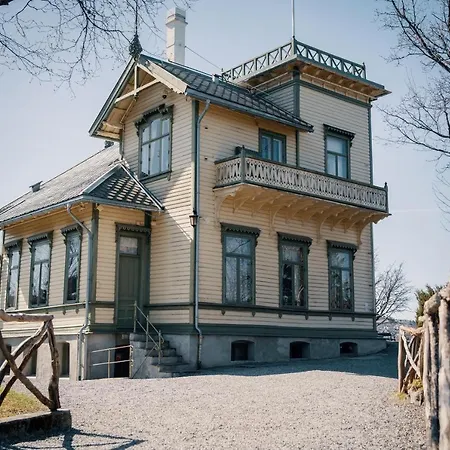 ホテル クオリティ エドワルド グリーグ