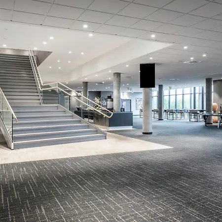 クオリティ エドワルド グリーグ ホテル 4*