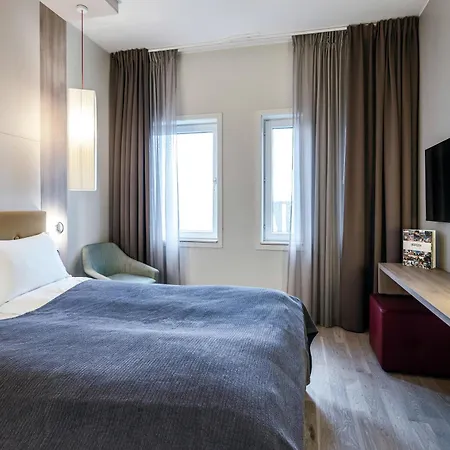 クオリティ エドワルド グリーグ 4*