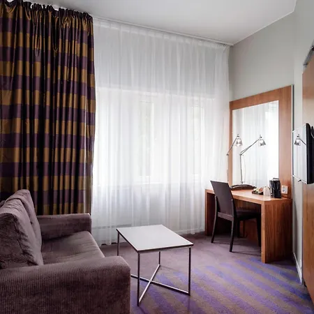 ホテル クオリティ エドワルド グリーグ 4*